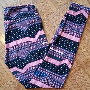 LulaRoe OS leggings